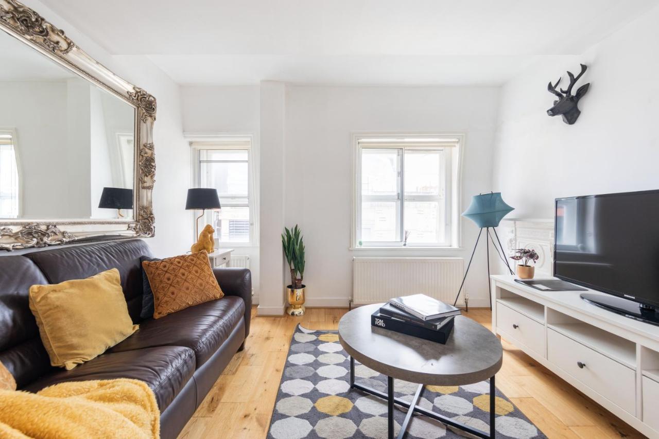 Spacious 1 Bed Oxford Street Apartment - Sleeps 4 Londen Buitenkant foto