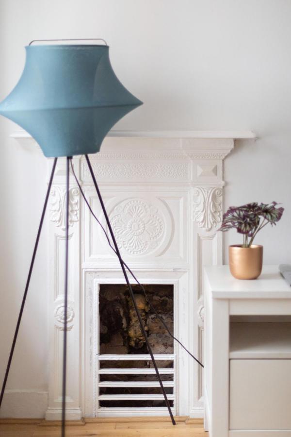 Spacious 1 Bed Oxford Street Apartment - Sleeps 4 Londen Buitenkant foto